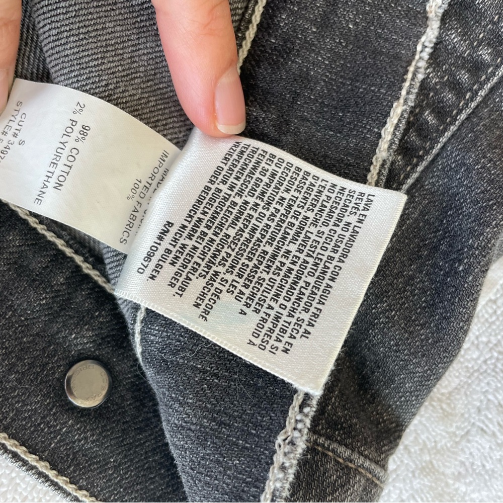 Citizens of Humanity Jean Jacket / black gray distressed classic fitted lovely S - Picture 7 of 16